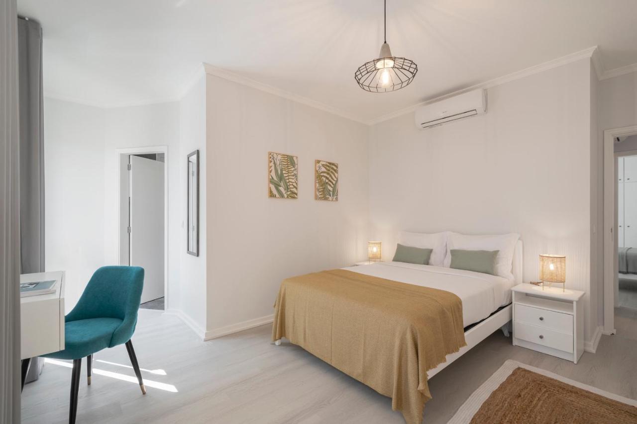 Intelsol Calheta Apartments By An Island Apart Esterno foto
